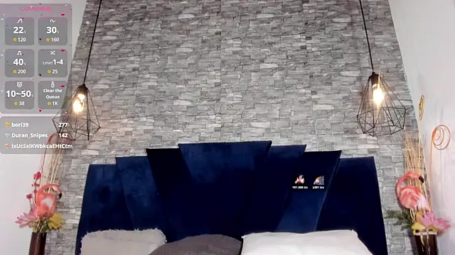 Emily_Brown18 即時 XXX 聊天