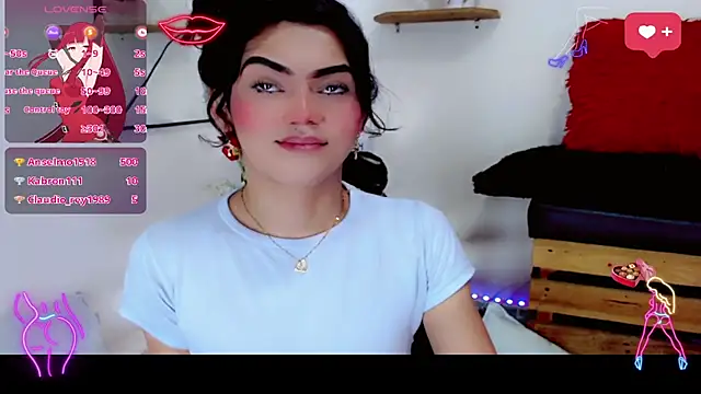 NathalialLooes live XXX chat