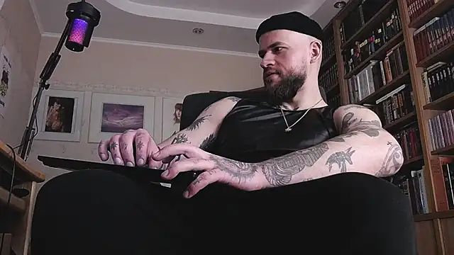 Webkamerová show FindomJason