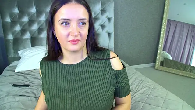 Živý XXX chat ElinaBellucci