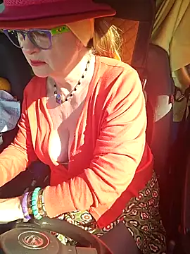 دردشة Hot-Muci الجنسية المباشرة