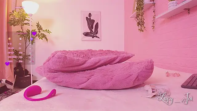 Lucyanajoi লাইভ XXX চ্যাট