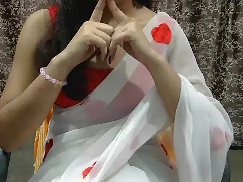 Adorable_Ayesha – Live XXX-chat