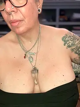 dieseldame1313 – Live XXX-chat