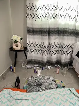 Nicole_bash Live XXX-chat