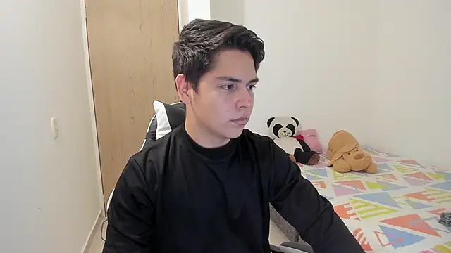 Asta_YunoXXX Show in webcam