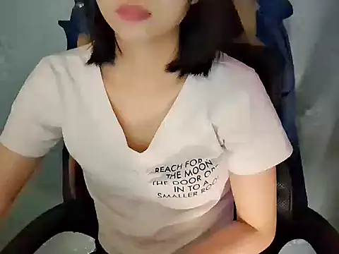 XiaBunny10 Show Webcam