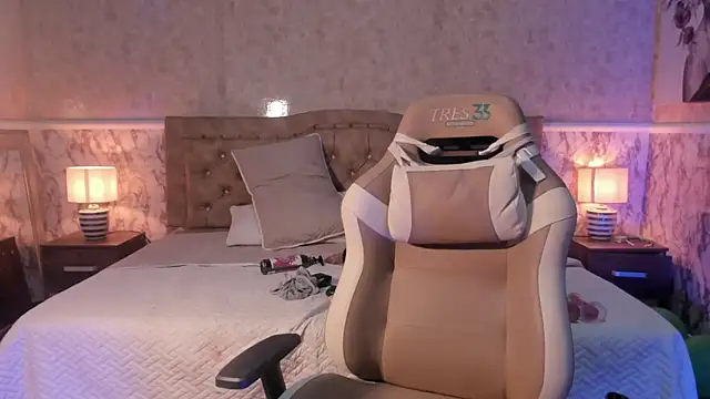 Show de webcam de Horny_Brunette_