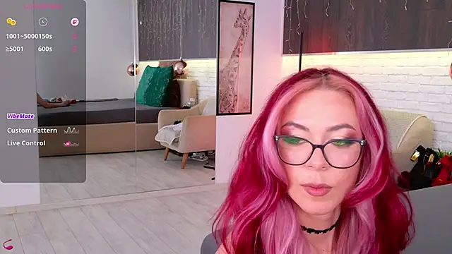 CindeFucknRella webcam show