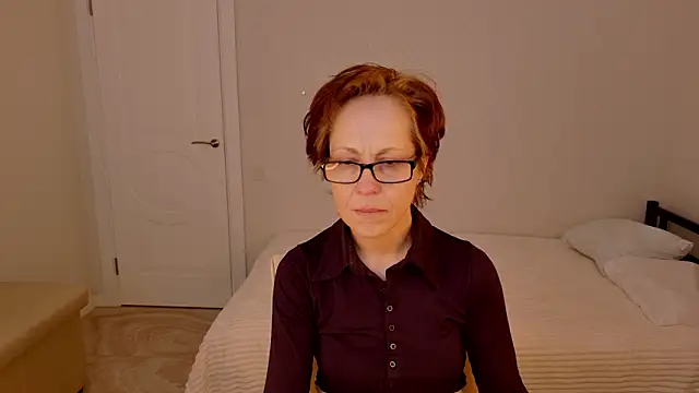 LioraWeiss élő XXX-chatje