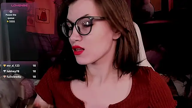 دردشة CathyAdams الجنسية المباشرة