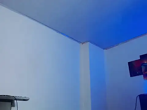 XXX chat uživo modela cellesthee