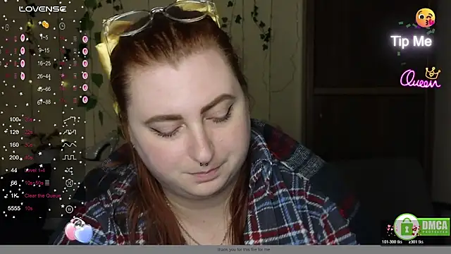 Chat +18 de Alicia_love00 ao vivo