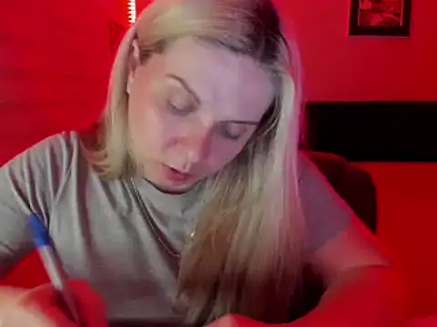 Chat XXX en directo de callme_iva