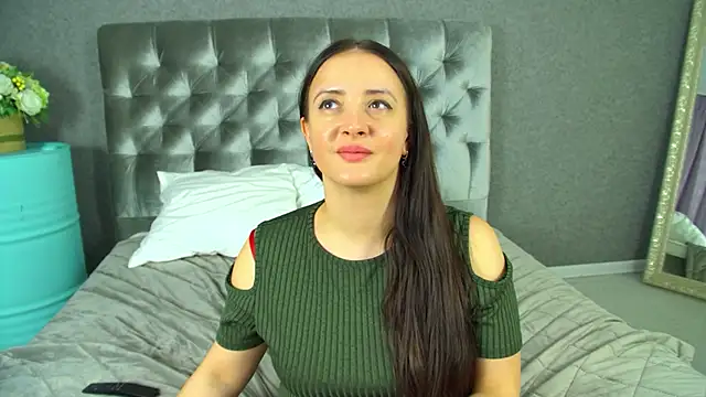 Czat XXX na żywo – ElinaBellucci