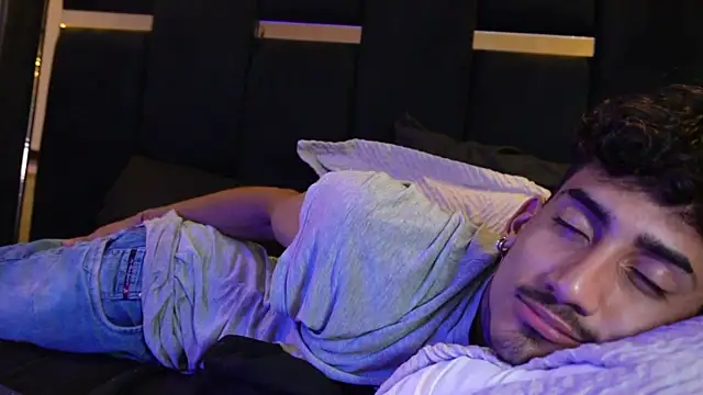 Dark_Eros_ Show Webcam