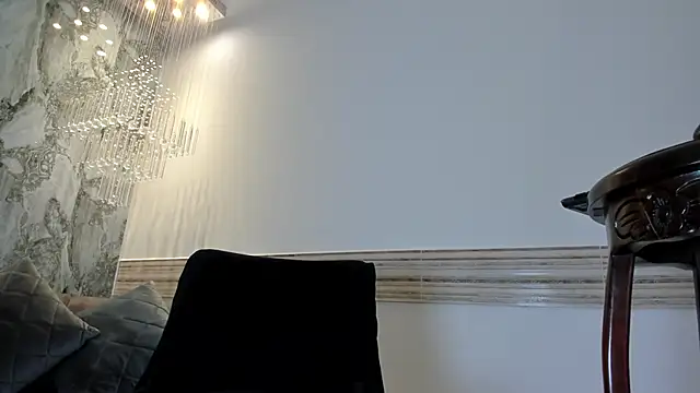 Sophi_Johnson Chat XXX in diretta