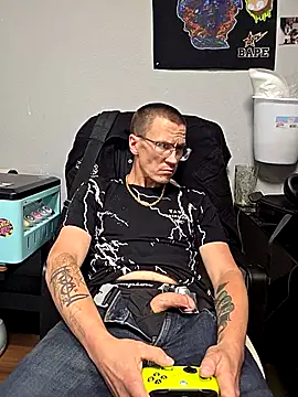 Hatchetwound6969 Live XXX Chat