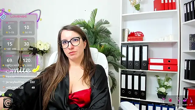 amayawestのライブXXXチャット