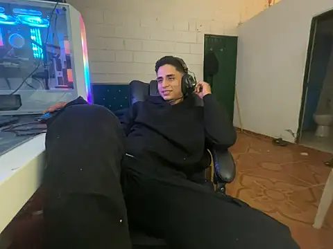 Chat XXX en directo de Max_TheHorseDick