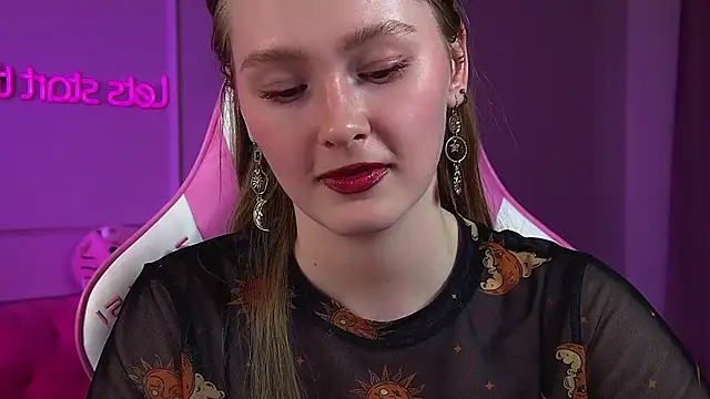 AgataFoxley élő XXX-chatje