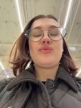 RinaCat: απευθείας συνομιλία ΧΧΧ