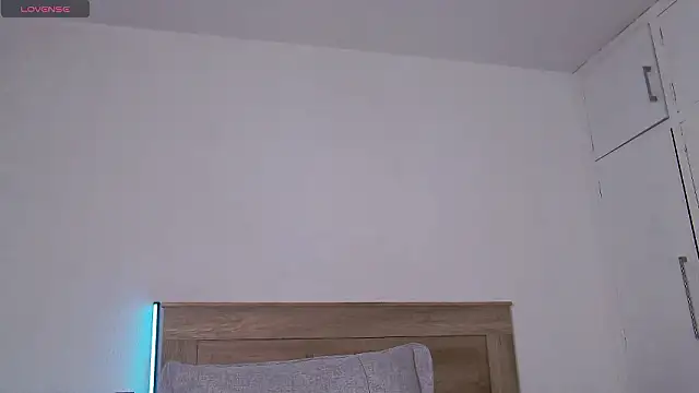 Chatroom XXX en direct de Arilas_