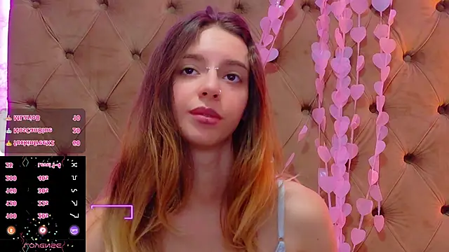 CoraVex লাইভ XXX চ্যাট