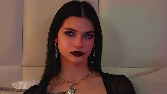 BeverlyMost's Live XXX Chat