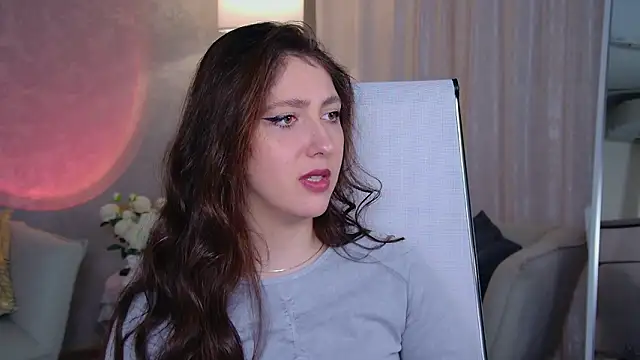 Chat +18 de Mary_Miiller ao vivo