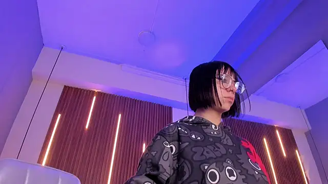 ZamabyCrucie's Live XXX Chat