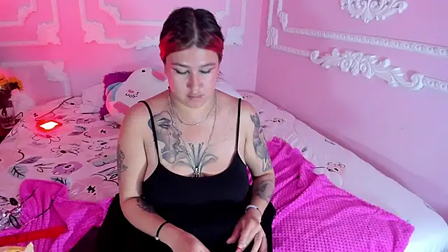 Chat +18 de SusiWild ao vivo