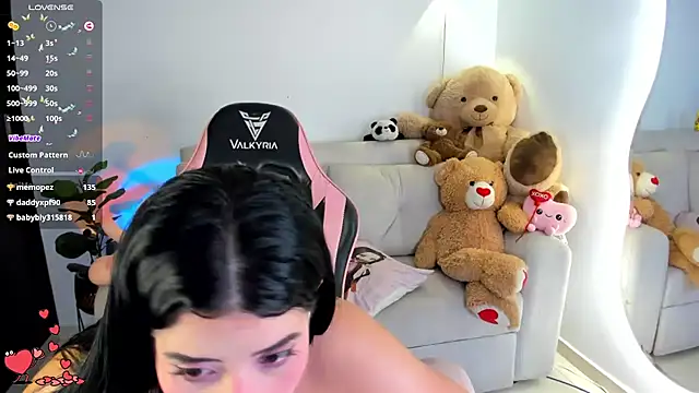 Czat XXX na żywo – eval_lee18