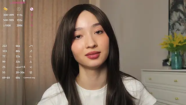 ikuyo_ live XXX chat