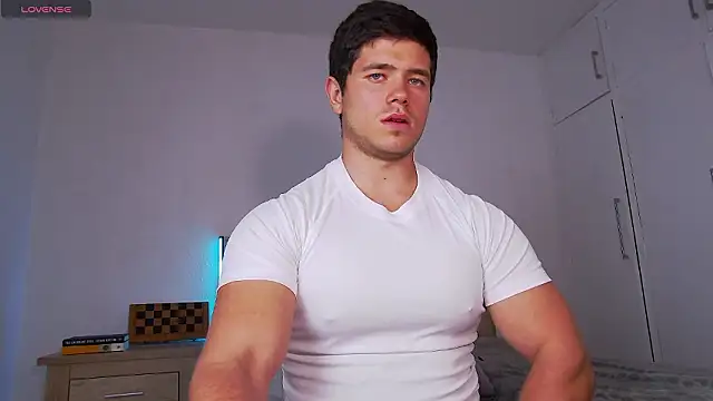 Arilas_'s Live XXX Chat