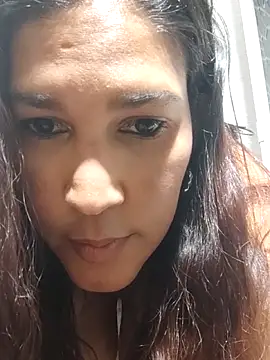 Ivy_horse_n Live XXX chat