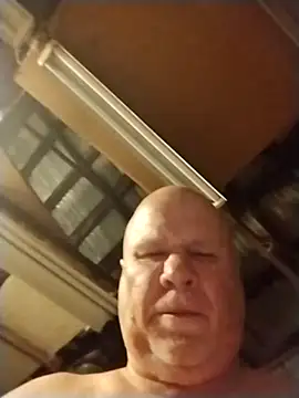 XXX chat uživo modela Reddog833