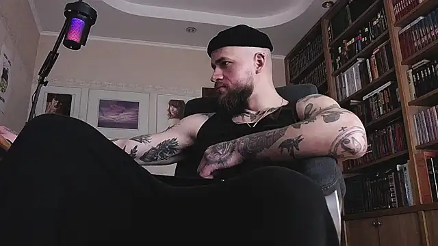 XXX chat uživo modela FindomJason