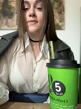 Онлайн чат XXX CrazyTori