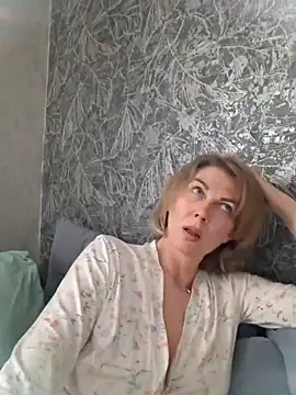 Онлайн чат XXX stellahere8