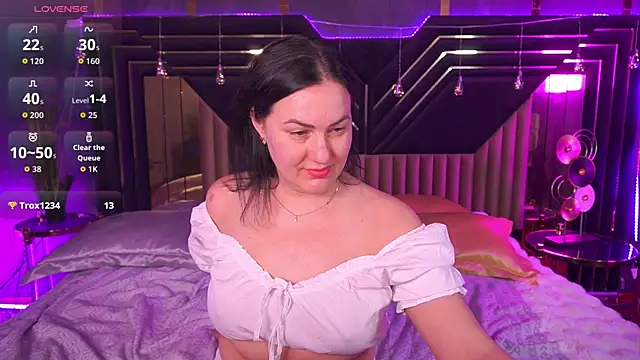 VelvetLuck's Live XXX Chat