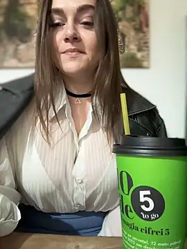 Онлайн чат XXX CrazyTori