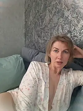 XXX chat uživo modela stellahere8