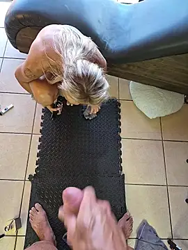 MissLMrJ's Webcam Show