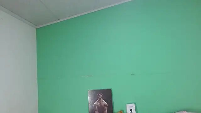 avaleri_cherryn Live XXX chat