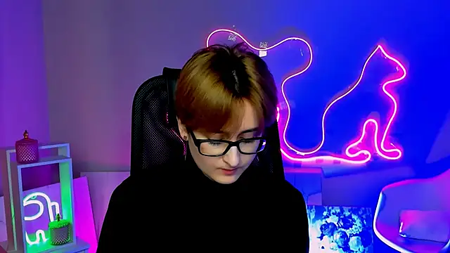 LixeLuna: онлайн-секс-чат