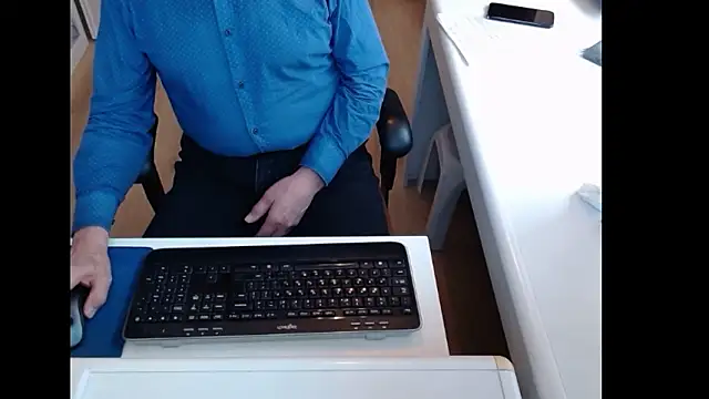 dutchpornking Chat XXX in diretta