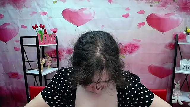 NeonilaLisova: онлайн-секс-чат