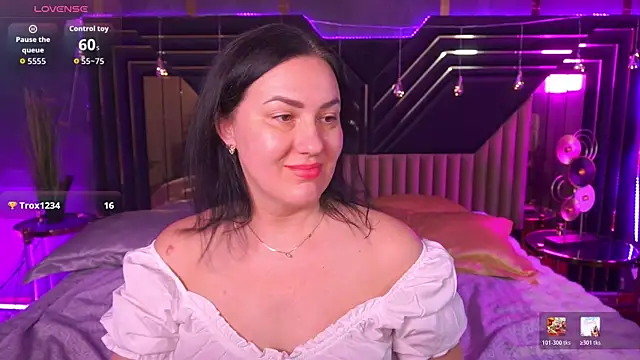 دردشة VelvetLuck الجنسية المباشرة