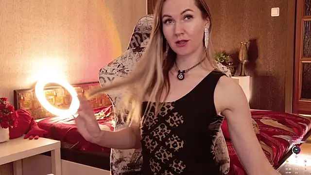 Chat +18 de Hello_Lisha ao vivo